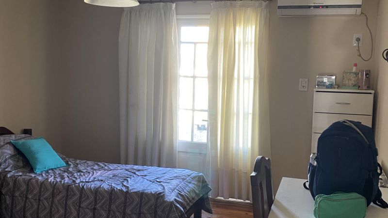 Fotografía de VENTA CASA 3 DOR, COCHERA PATIO CON PISCINA,LAPRIDA 3600